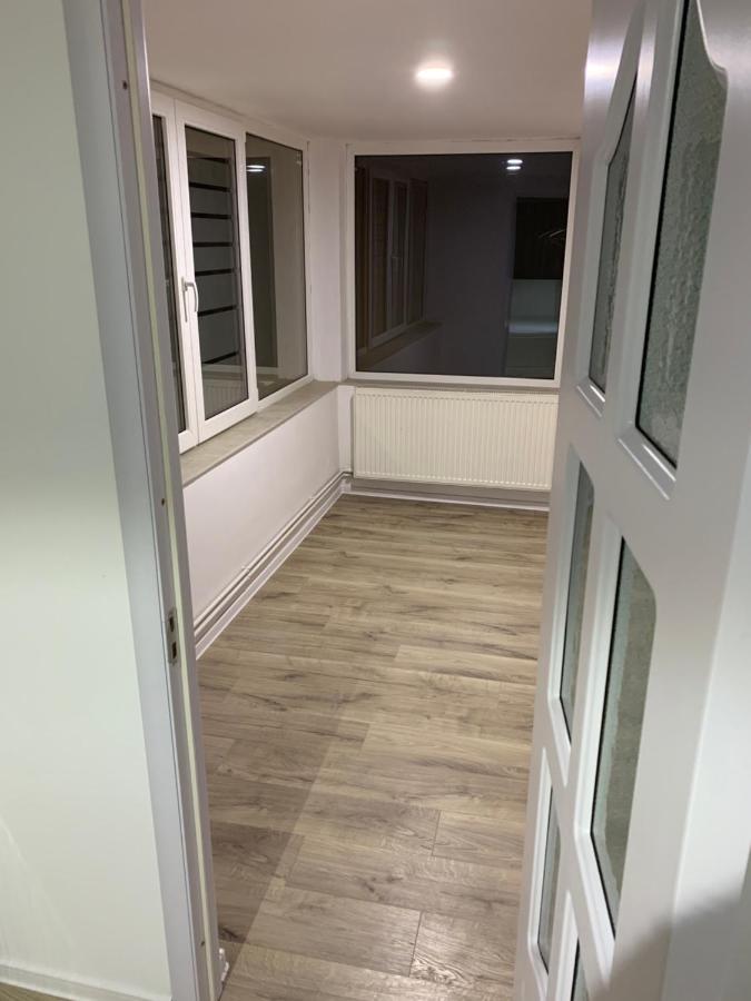 Apartment City Center Πιτέστι Εξωτερικό φωτογραφία